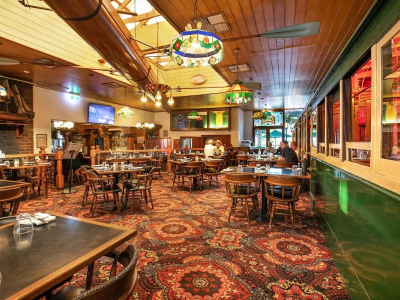 Albion Hotel photo 1