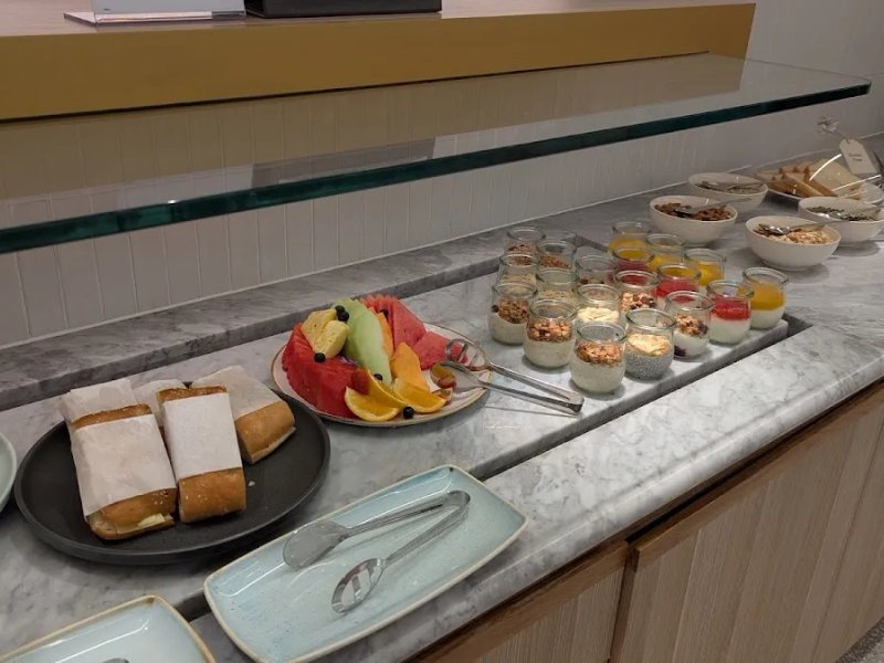 Qantas Domestic Business Lounge Perth photo 1