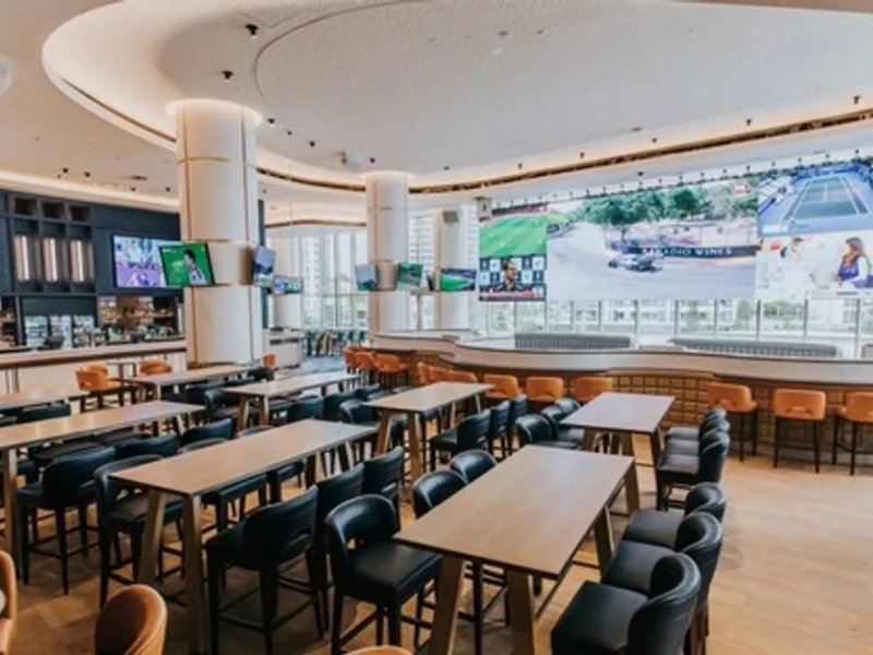 Sports Bar photo 1