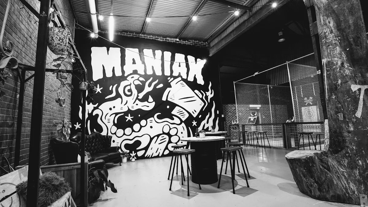 Featured image for MANIAX Axe Throwing - NORTHBRIDGE