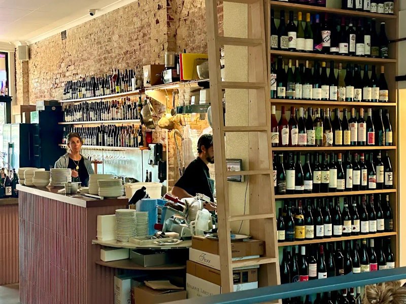 Vinotto Bar photo 1