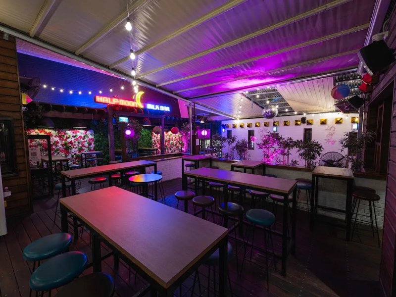 Rooftop at Deluxe Bar photo 1
