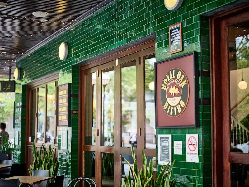 Royal Oak Hotel photo 1