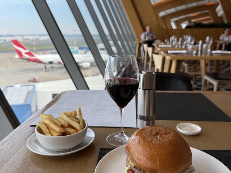 Qantas International First Lounge Sydney photo 1