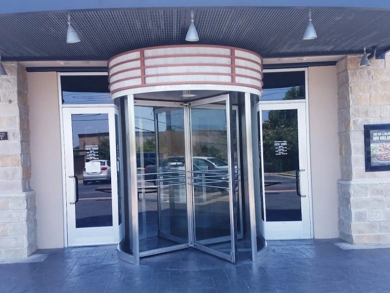 BJ's Restaurant & Brewhouse photo 1