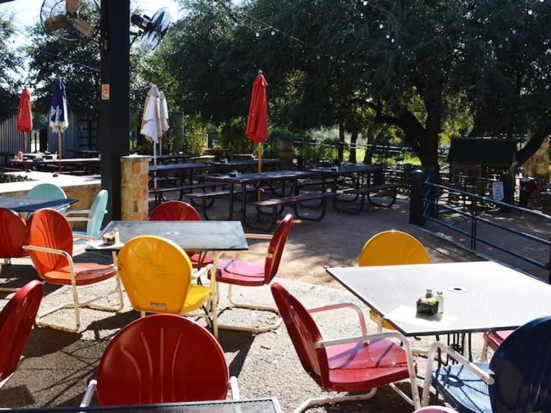 Doc's Backyard Grill photo 1