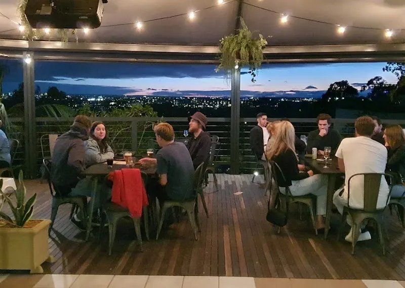 Sawdust Hotel photo 1