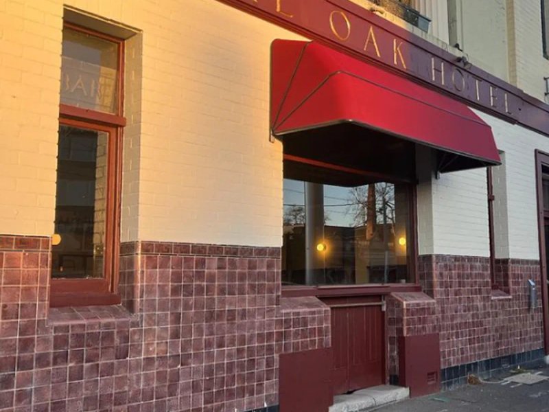 Royal Oak Hotel photo 1